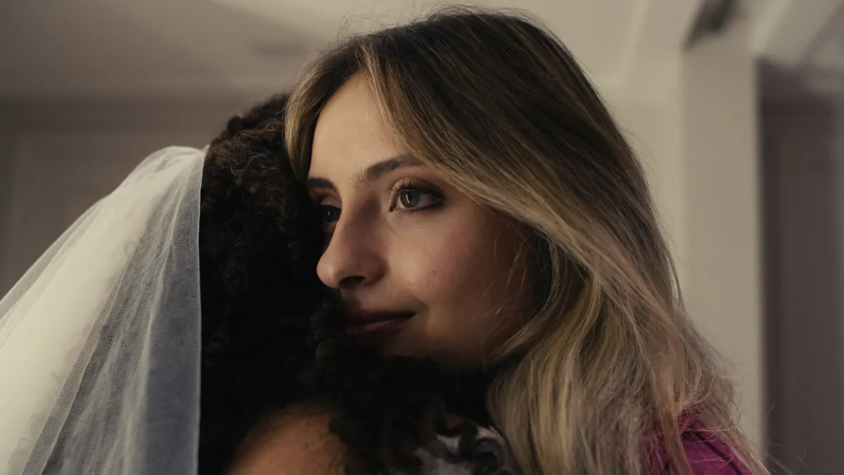 Feliz 20 e Poucos – Gabriela Costa · frame 5