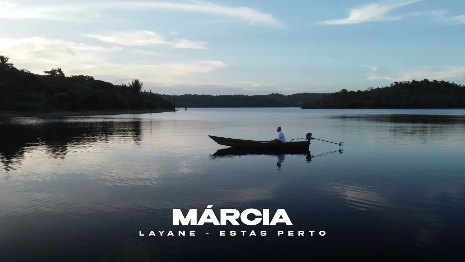 Márcia Layane - Estás Perto