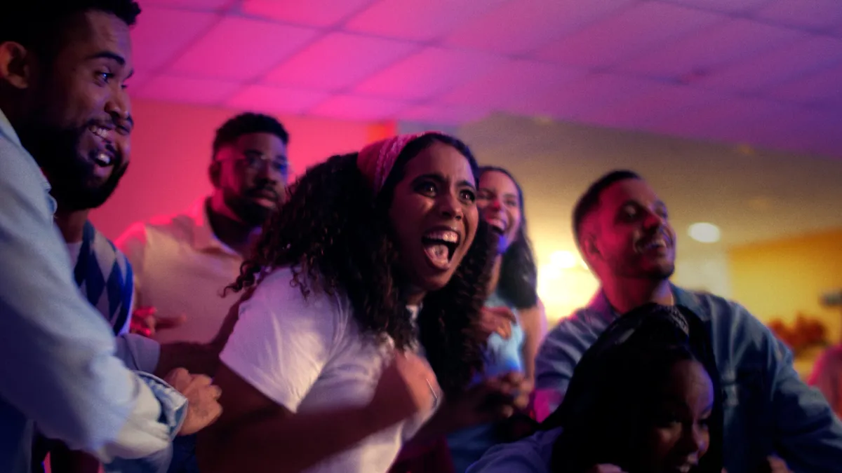 Seu Amor Não Falha – Hope · frame 1