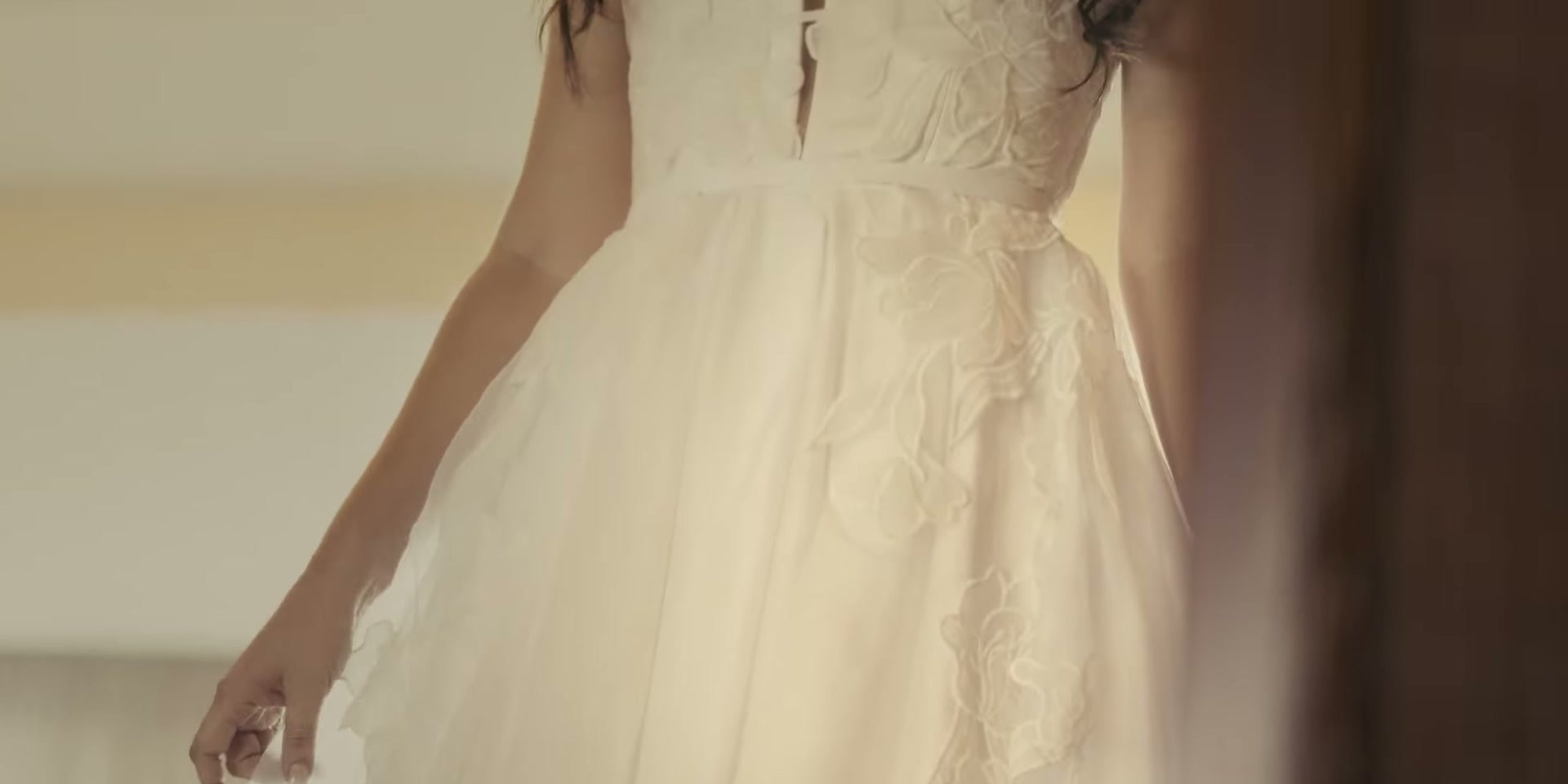 Gregory & Izabele · frame 4