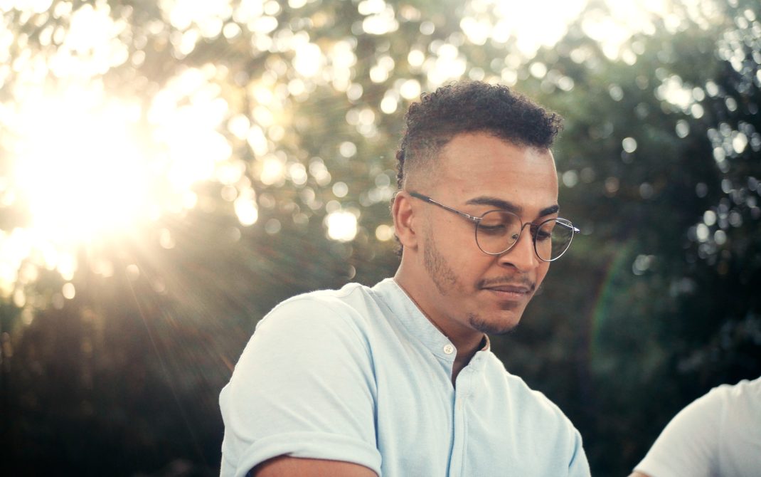 NãoEMaisSegredo_Sequence - Simplified.00_00_52_03.Still012