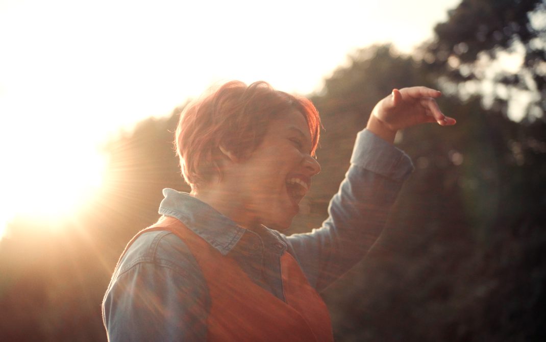 NãoEMaisSegredo_Sequence - Simplified.00_05_33_22.Still107